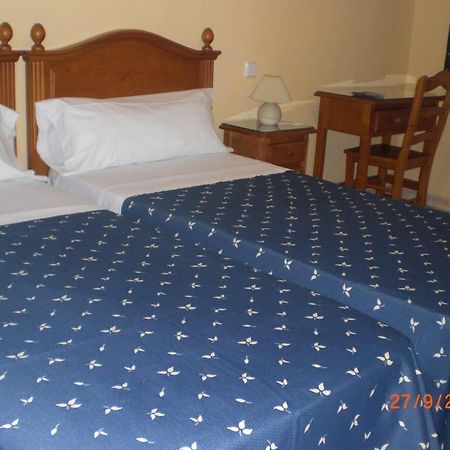 Pension Casado Madrid Phòng bức ảnh